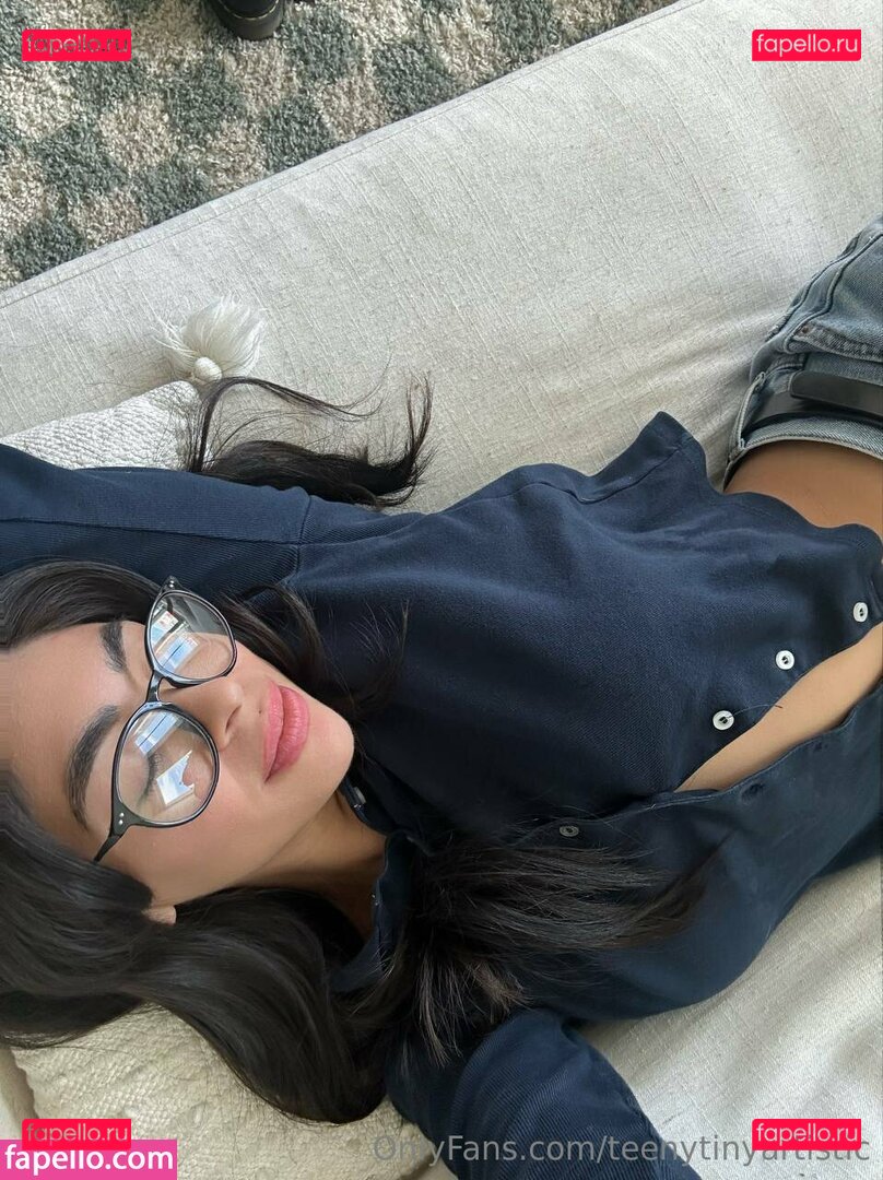 teenytinyartistic Onlyfans Photo Gallery 