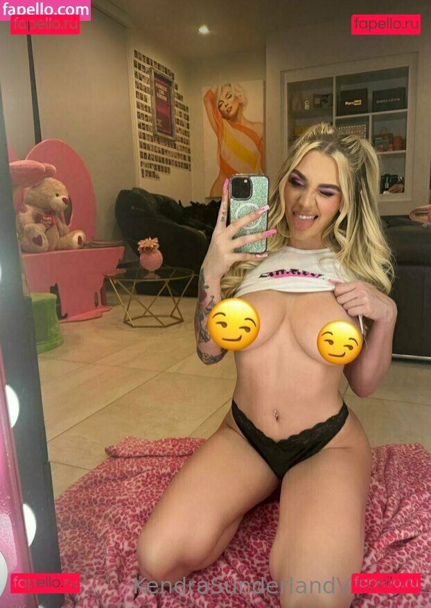 KendraSunderland Nude Onlyfans Photo 4
