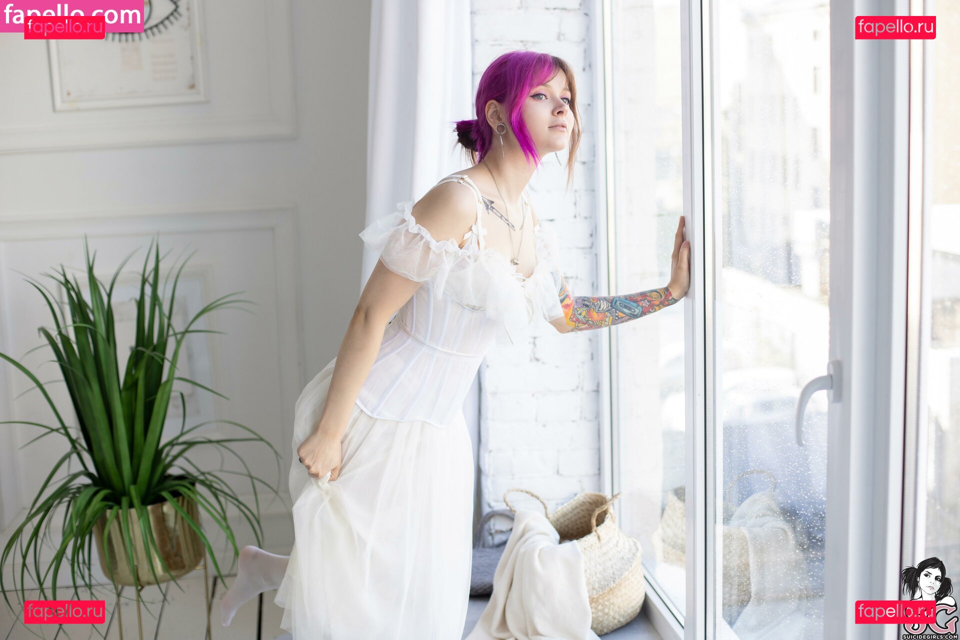 Alice Wonder Nude Onlyfans Photo 47