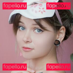 Alice Wonder Nude Onlyfans Photo 43