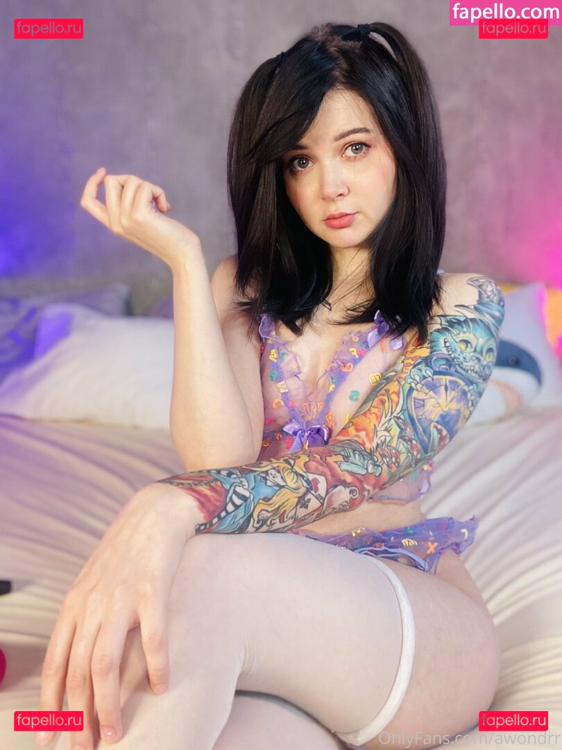 Alice Wonder Nude Onlyfans Photo 23