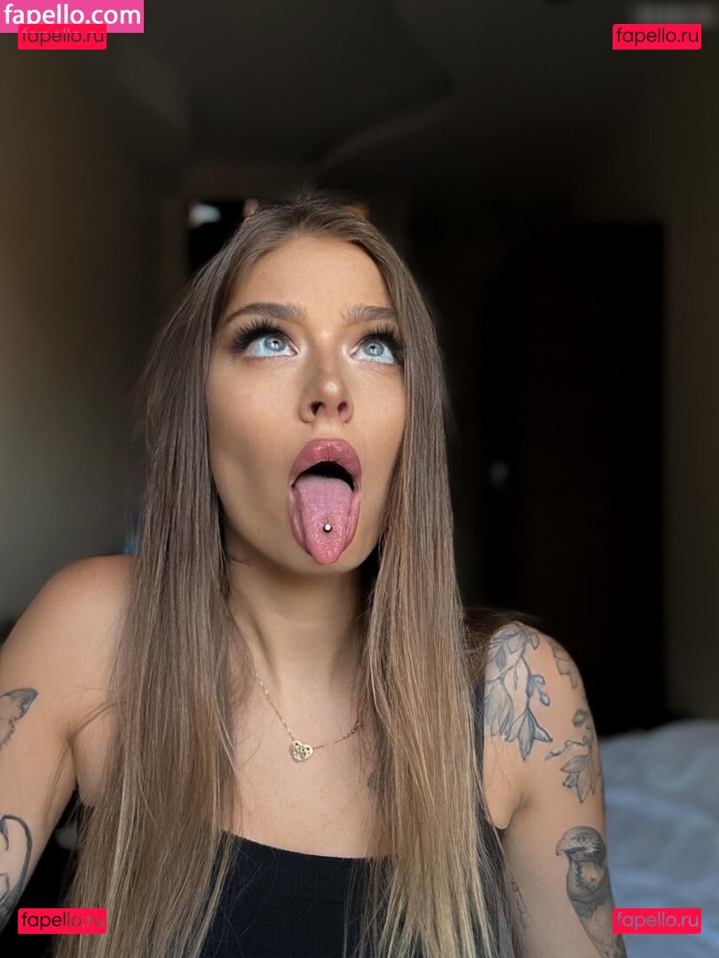 Kleinemausalex Nude Onlyfans Photo 15