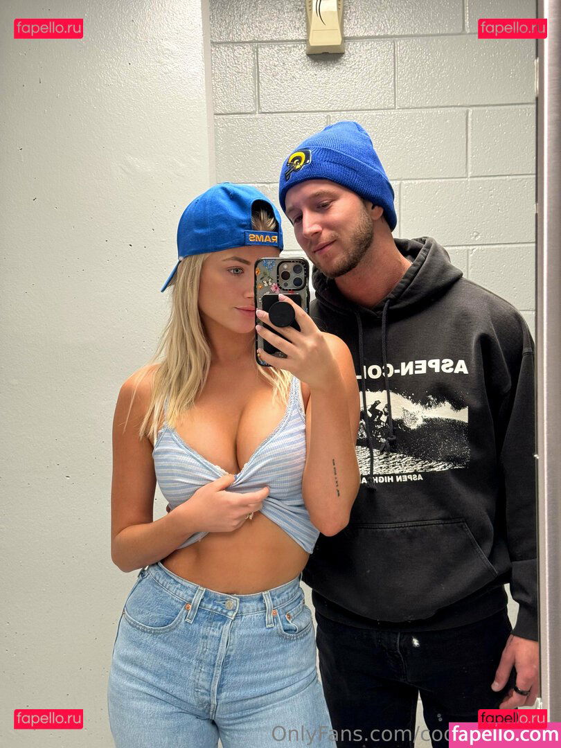 codyandkales Onlyfans Photo Gallery 