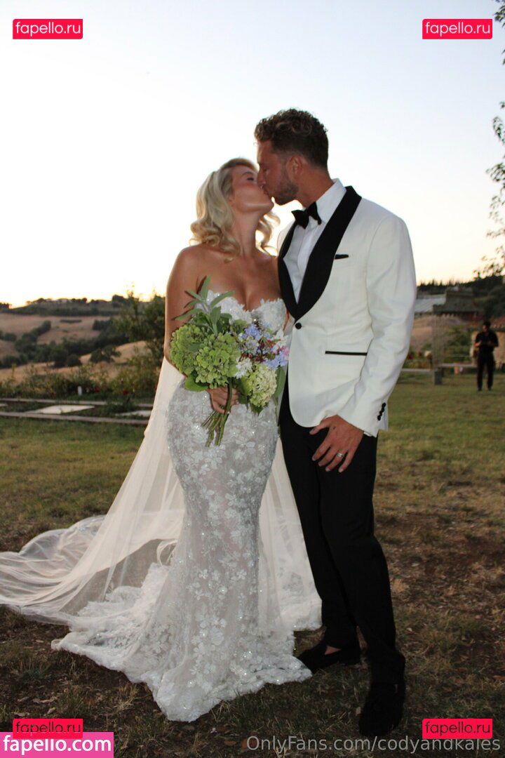 codyandkales Onlyfans Photo Gallery 