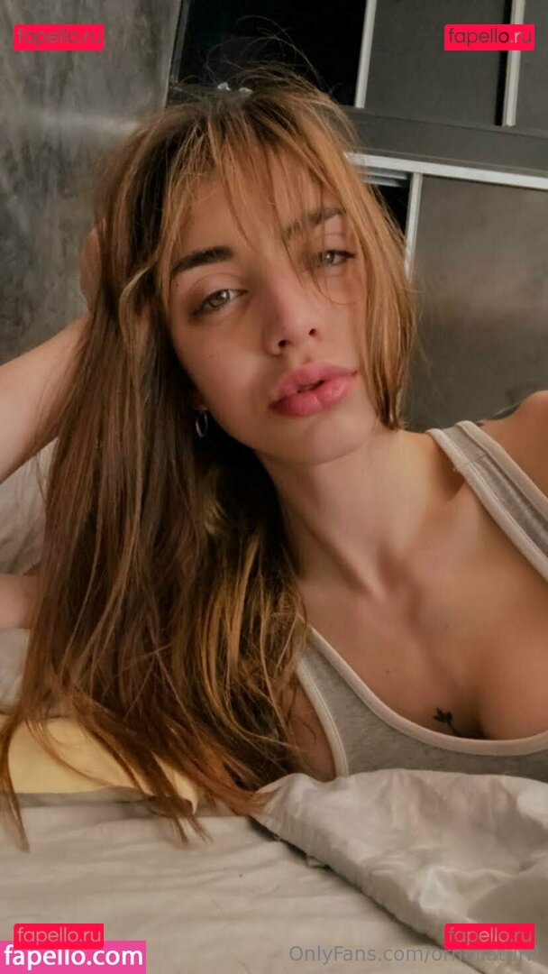 orneeeeeella / ornellaturri Onlyfans Photo Gallery 