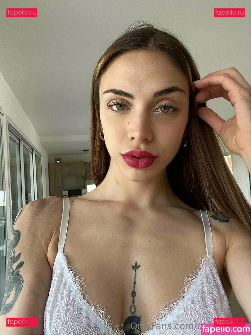 orneeeeeella Nude Onlyfans Photo 17