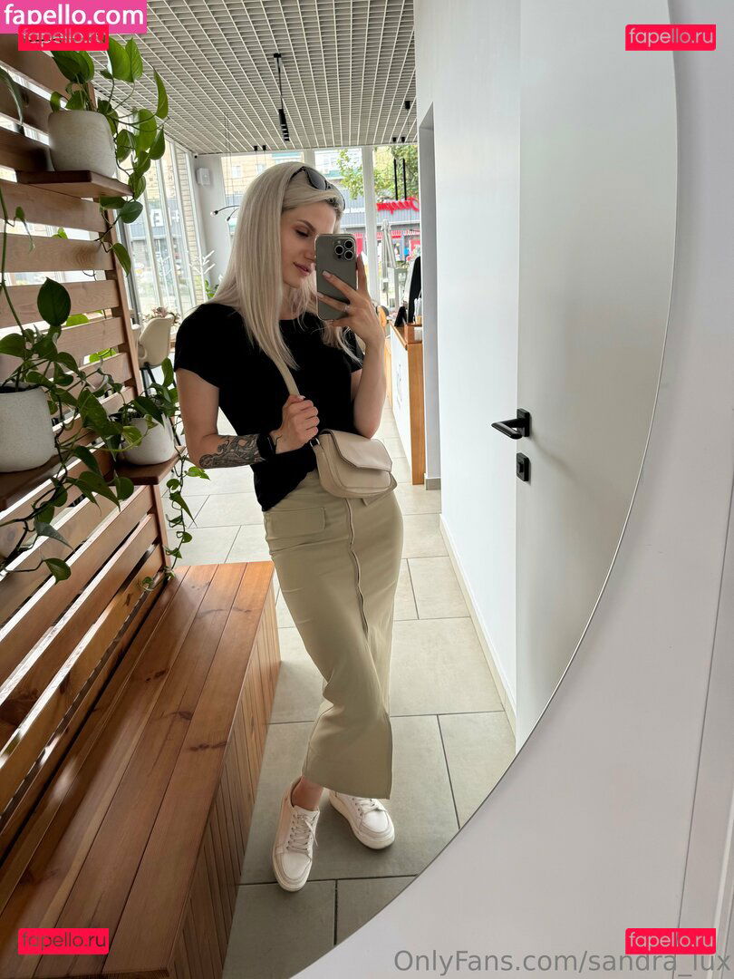 sandra_lux / sandra_lux0 Onlyfans Photo Gallery 