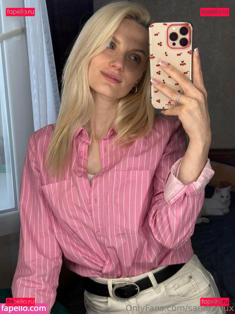 sandra_lux / sandra_lux0 Onlyfans Photo Gallery 