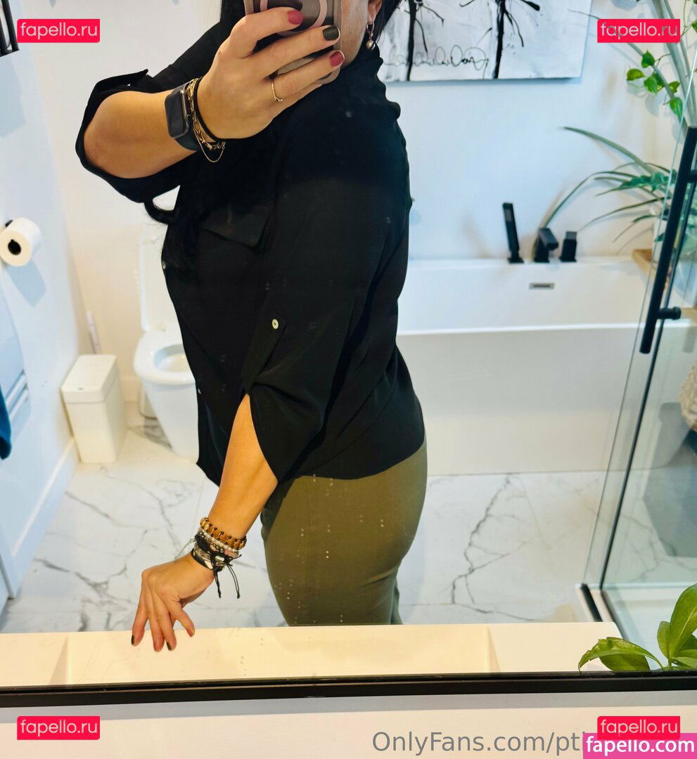 ptitevilaine Onlyfans Photo Gallery 