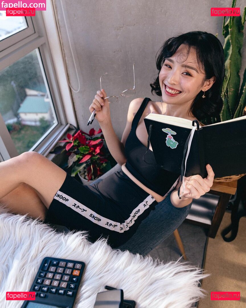 Nayoung Kim / nayoungkim18 Onlyfans Photo Gallery 