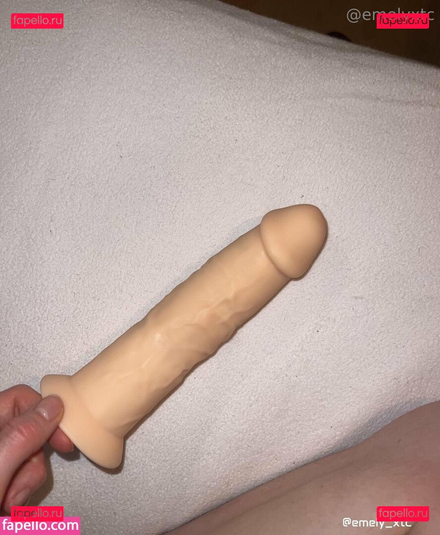emely_xtc Nude Onlyfans Photo 17