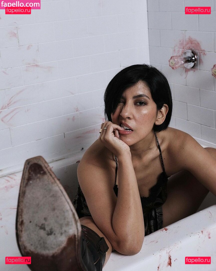 Rosa Diaz Nude Onlyfans Photo 39
