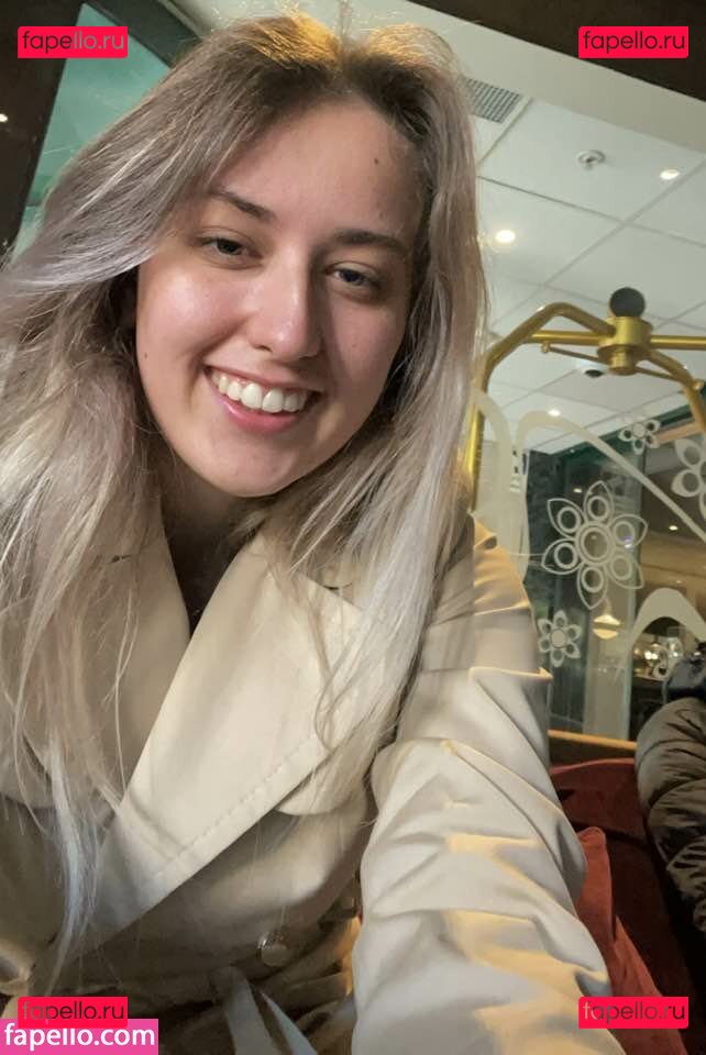 Extramimi / Mia Smith / mimimoonx / mimisounds Onlyfans Photo Gallery 