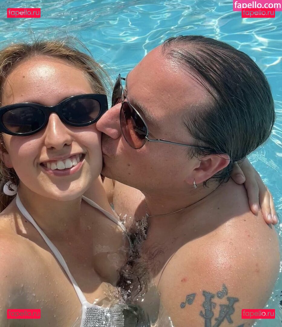 Extramimi / Mia Smith / mimimoonx / mimisounds Onlyfans Photo Gallery 