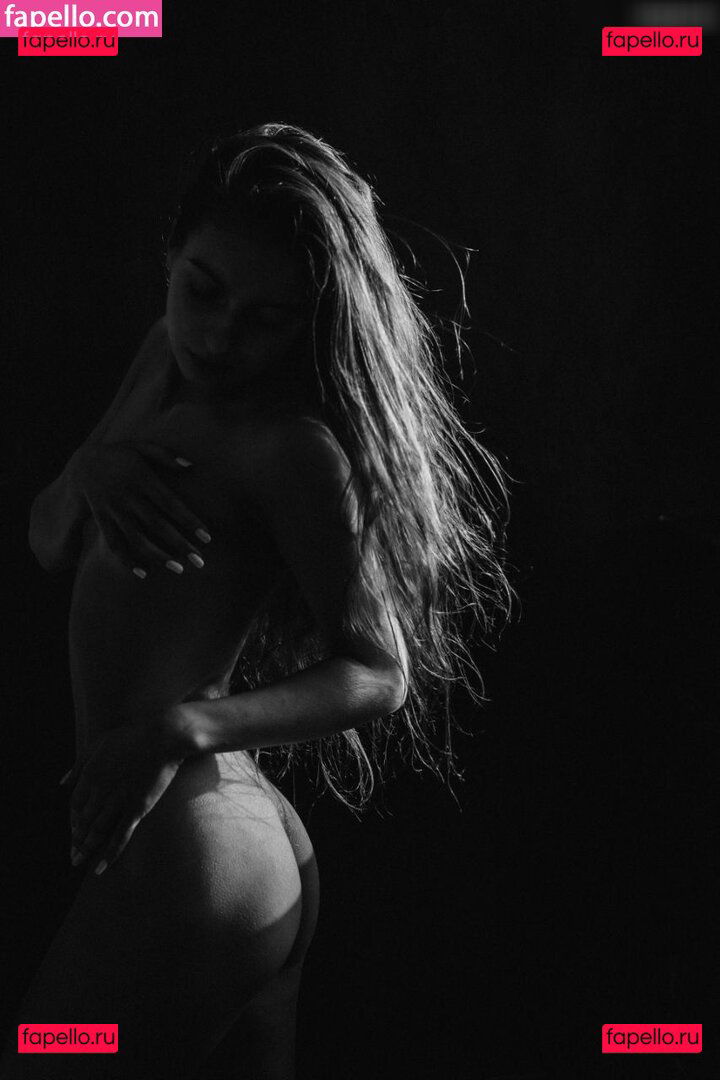 Eliz Fit / eliz_fit / eliz_fit_ Onlyfans Photo Gallery 