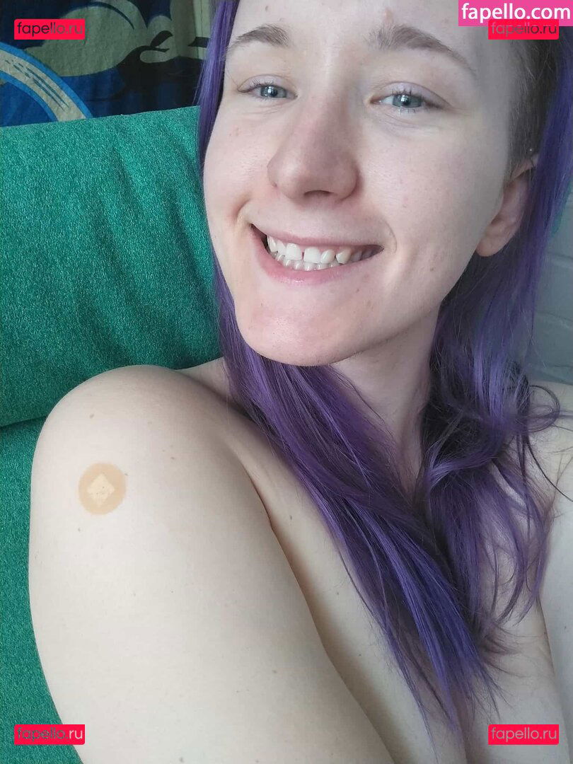 Sierra Pine / https: / sierra.x.pine Onlyfans Photo Gallery 