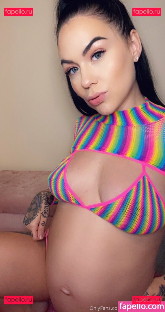 karmens_library / karmensworld10 Onlyfans Photo Gallery 