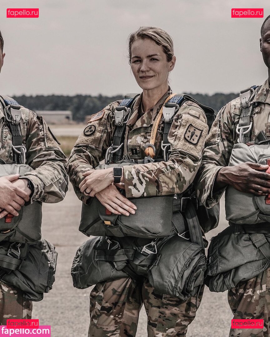 Memoirs Steph / itsjuststephfox / memoirs_of_steph / memoirsofsteph Onlyfans Photo Gallery 