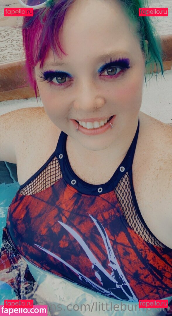 little_bumpkin27 Nude Onlyfans Photo 33