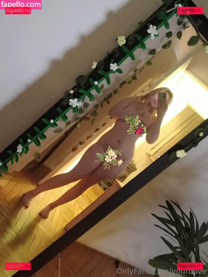 your_d0ve / yourdove Onlyfans Photo Gallery 