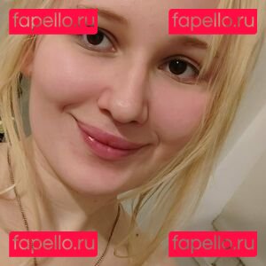 your_d0ve / yourdove Onlyfans Photo Gallery 