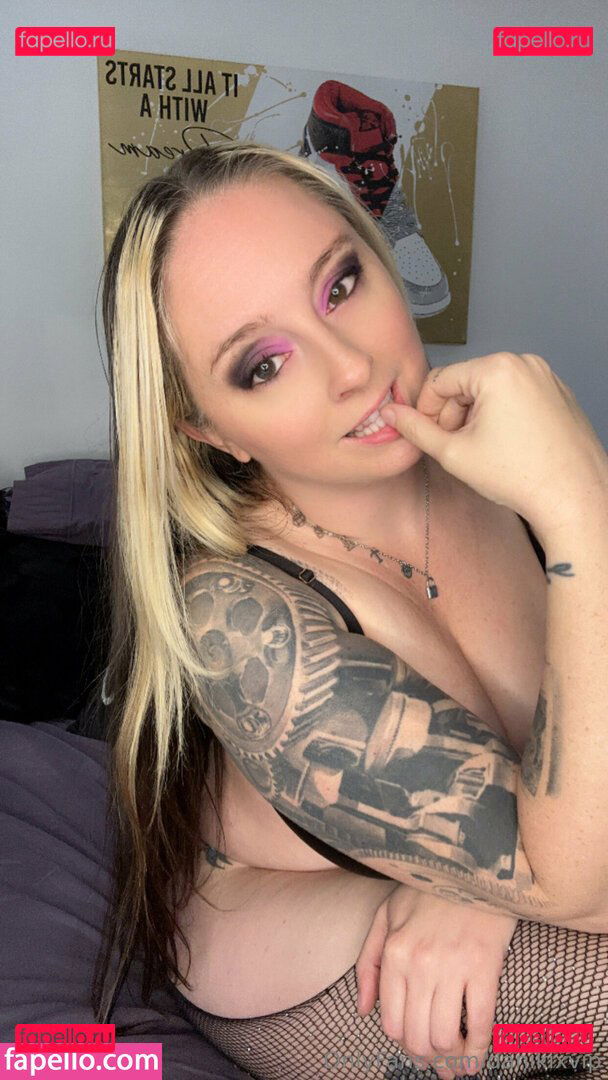 danikix / danikixvip Onlyfans Photo Gallery 