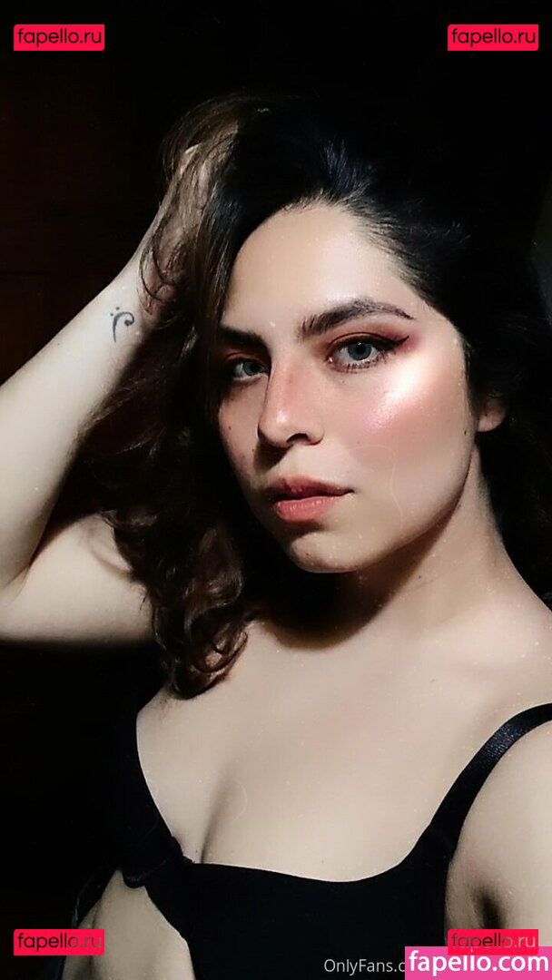 crimson.ghoul.101 / crimson_ghoul Onlyfans Photo Gallery 