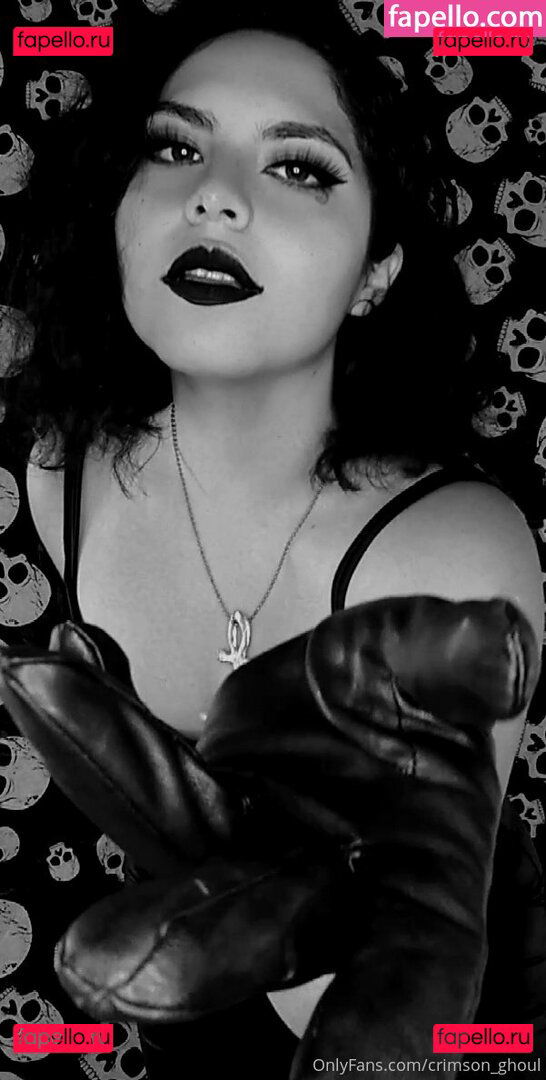 crimson.ghoul.101 / crimson_ghoul Onlyfans Photo Gallery 