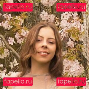 Zoe Phillips / lilmisszoe / zoephillips_xxo Onlyfans Photo Gallery 