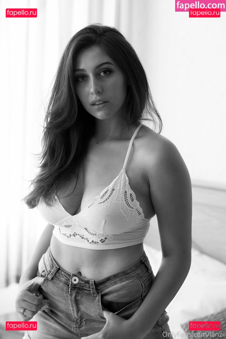 lanzii / x.lanzi Onlyfans Photo Gallery 