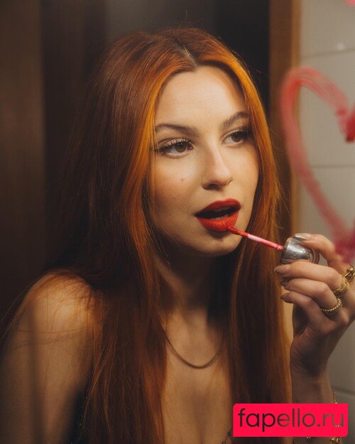 Beatriz Braz / beatrizaebraz / beatrizdellarosa Onlyfans Photo Gallery 