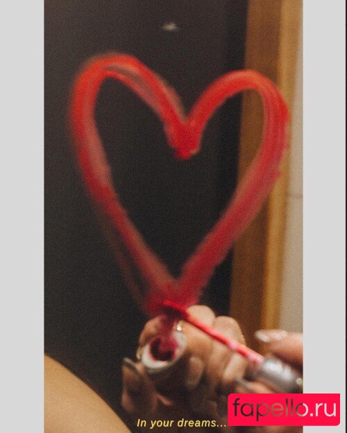 Beatriz Braz / beatrizaebraz / beatrizdellarosa Onlyfans Photo Gallery 