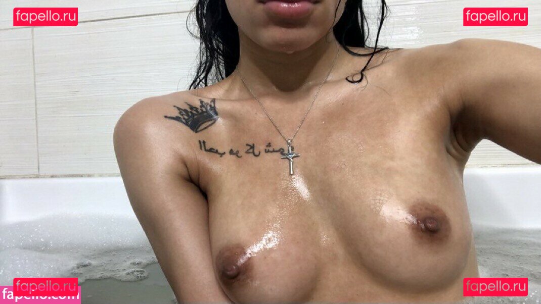 aaliyah2wett / aliyah2wetttt Onlyfans Photo Gallery 