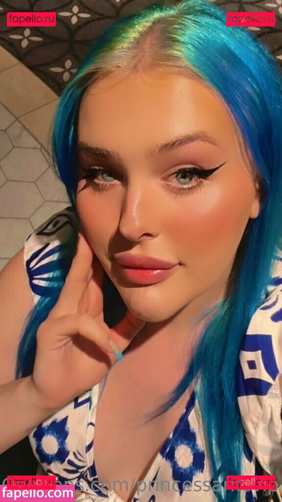 _princesssari / princessaritsvip Onlyfans Photo Gallery 