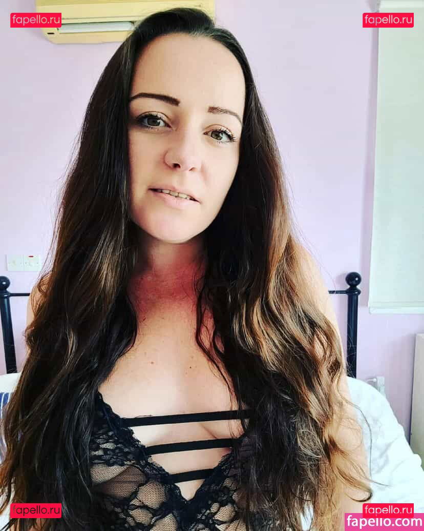 Mrs Nicole / Nicole Bond / https: / minxnaughty / mrs.nicolephelps / mrsnicolexxx Onlyfans Photo Gallery 