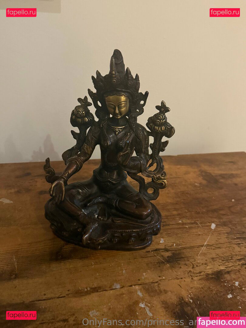 princess__and__the__pea / princess_and_the_pea Onlyfans Photo Gallery 