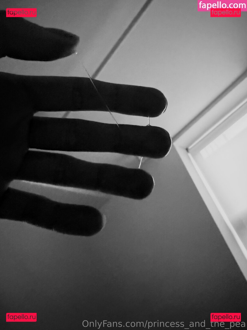 princess__and__the__pea / princess_and_the_pea Onlyfans Photo Gallery 