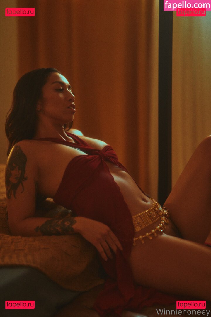 winnie_and_family / winnieworlddfree