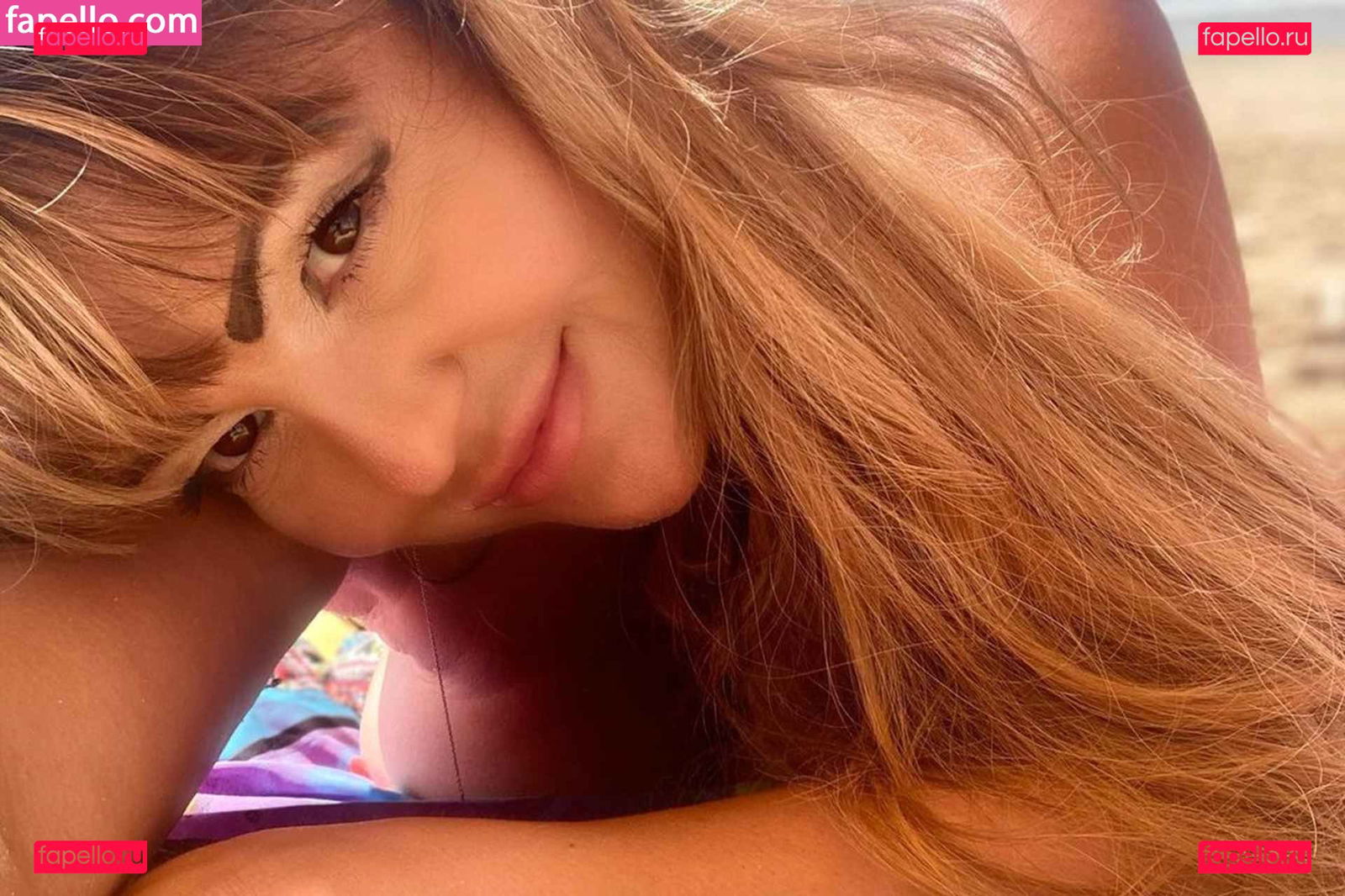 Danielle Nicholls / danni_nicholls / louddanielle Onlyfans Photo Gallery 