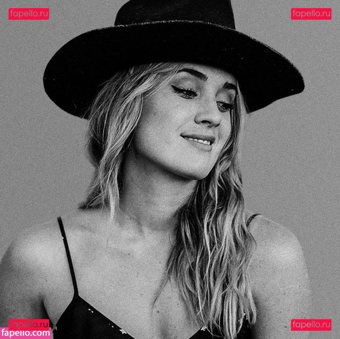 Sophia Scott / https: / sophiascott1234 / thesophiascott Onlyfans Photo Gallery 