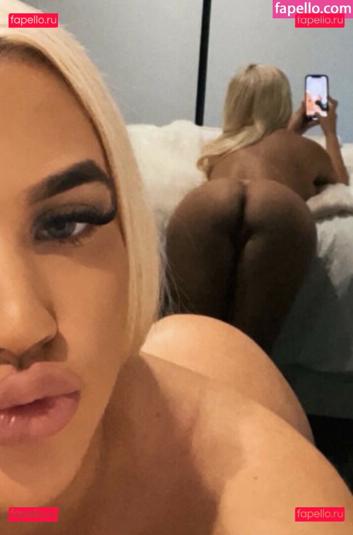 McCarthy / busty ozzy / https: / mccarthybuild / xxmsmccarthyxx Onlyfans Photo Gallery 