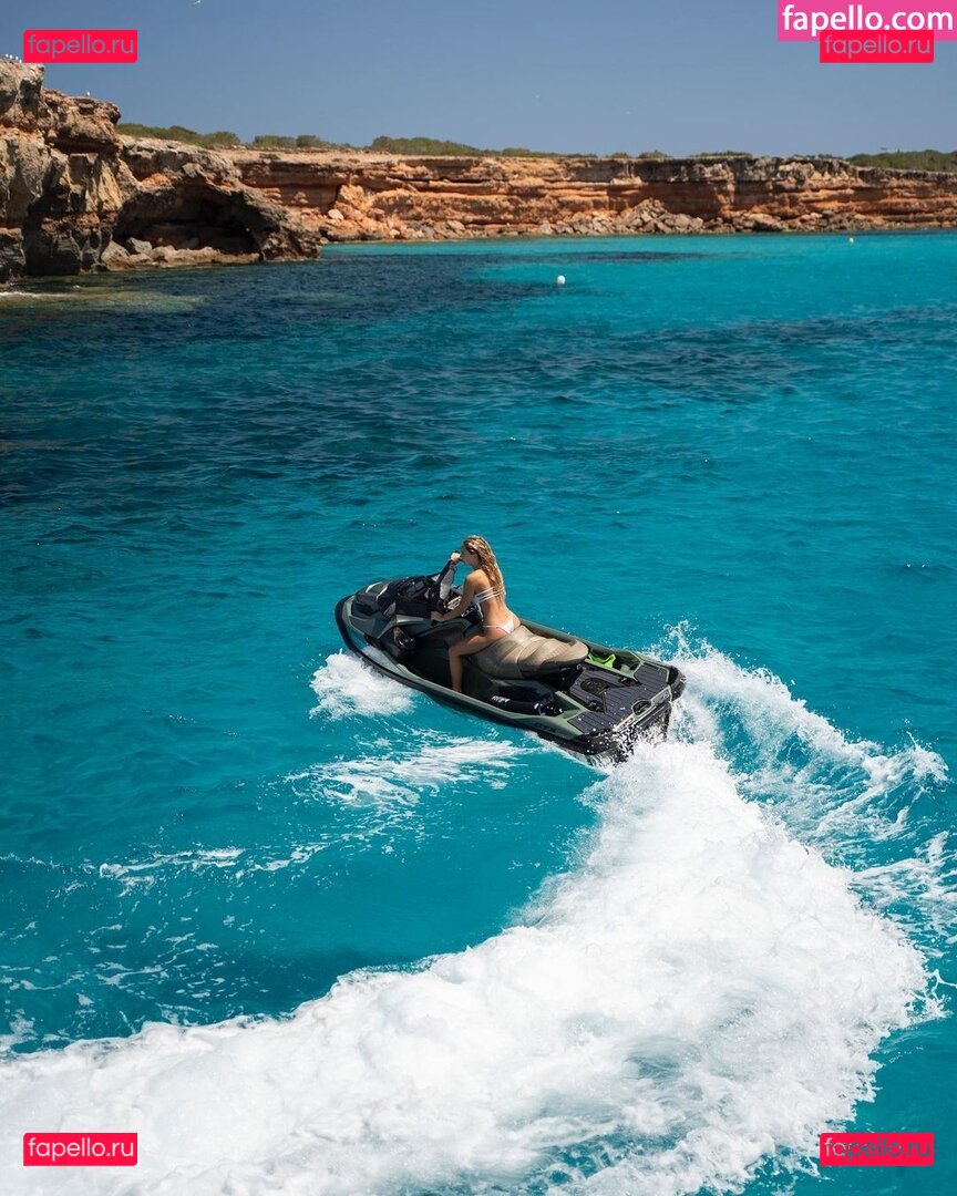 Andrea Dalmau / andreadalmauvalls Onlyfans Photo Gallery 