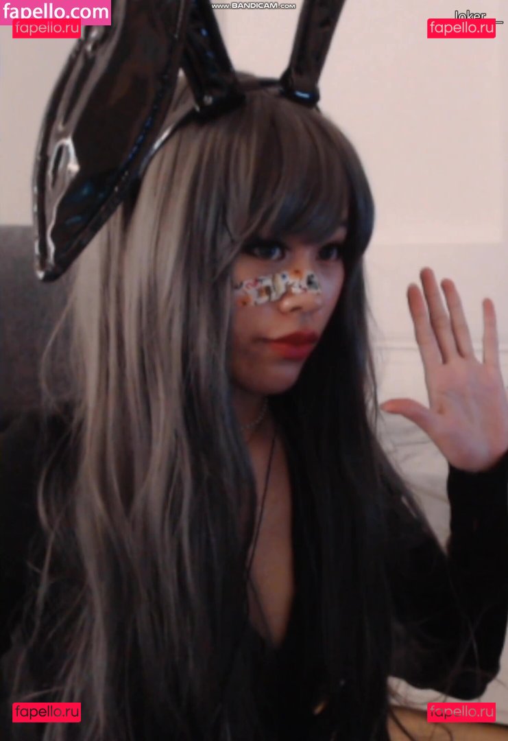 Saiiren Nude Onlyfans Photo 34