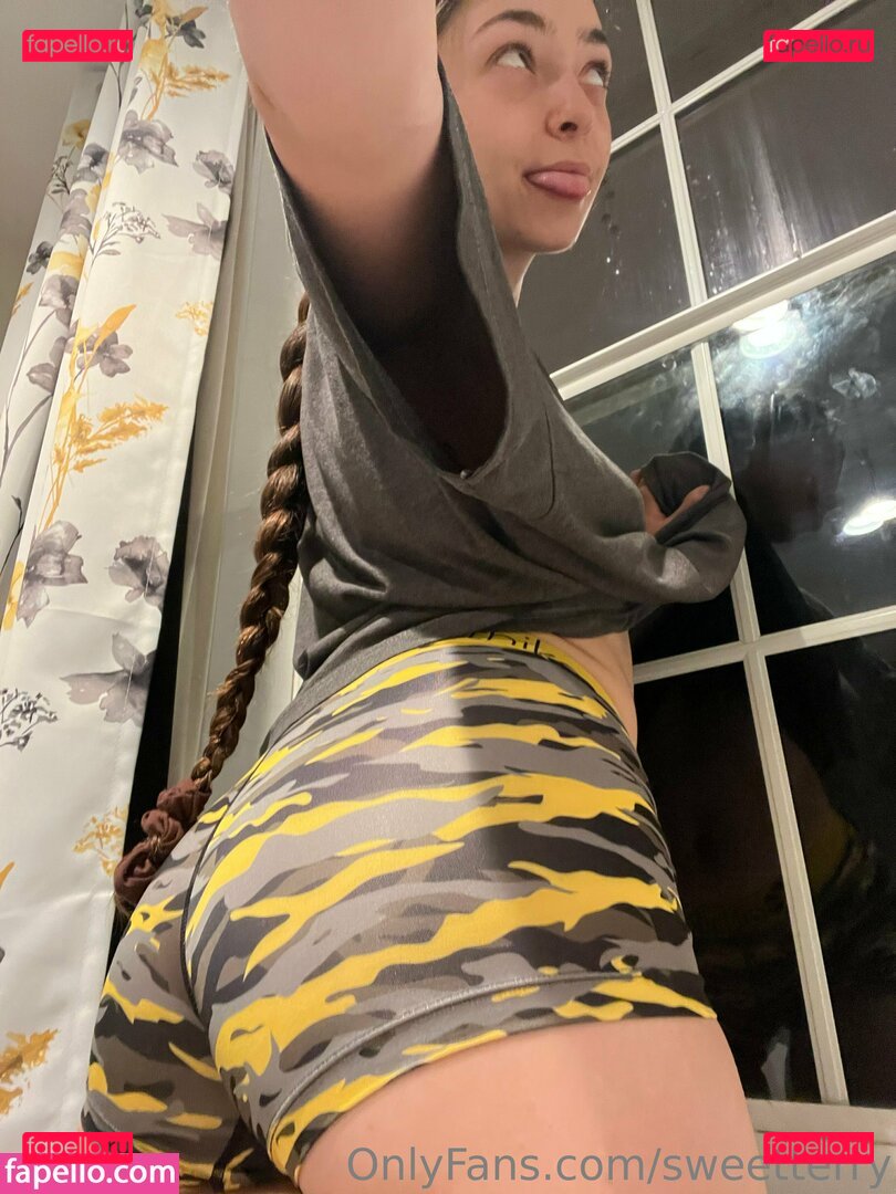 officialsweetterry / sweetterry Onlyfans Photo Gallery 