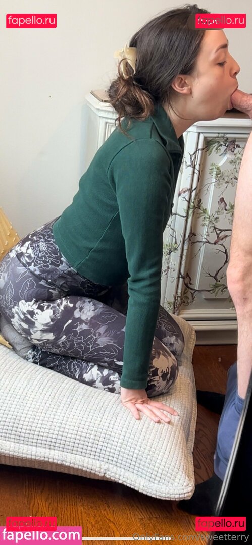 officialsweetterry / sweetterry Onlyfans Photo Gallery 