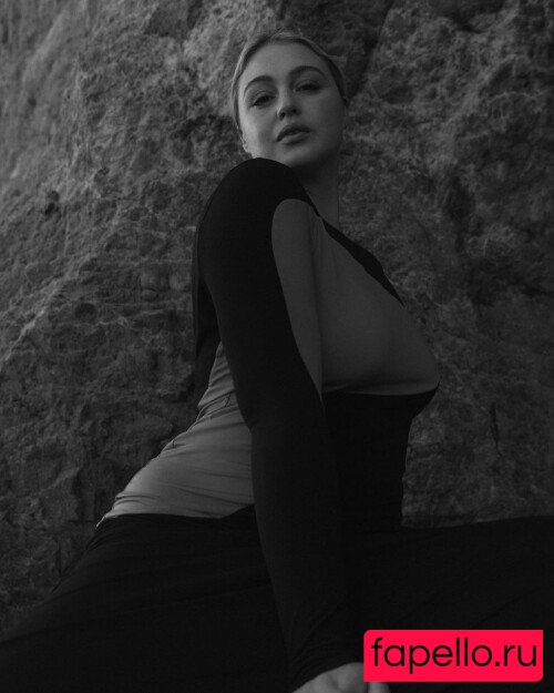Iskra Lawrence Nude Onlyfans Photo 32