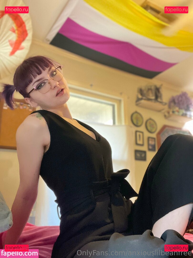 anxiouslilbeanfree Nude Onlyfans Photo 30