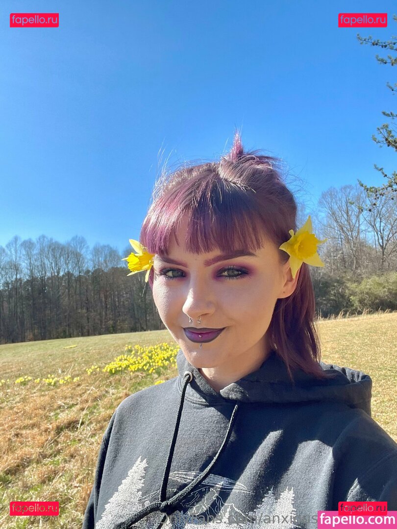 anxiouslilbeanfree Nude Onlyfans Photo 14