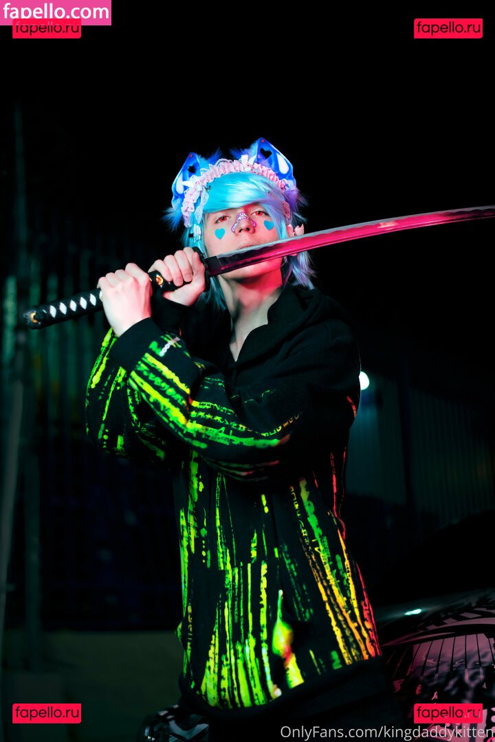 kingdaddykitten / therealmeowza Onlyfans Photo Gallery 