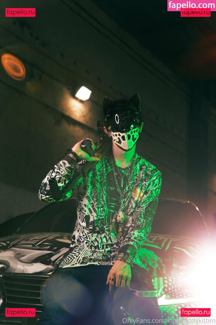 kingdaddykitten / therealmeowza Onlyfans Photo Gallery 